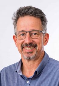 Professor Simon Ellingsen