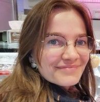 Dr Carola Pritzkow