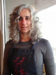 Dr Cynthia Awruch