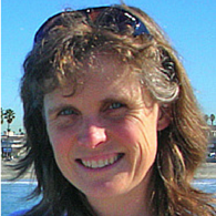 Dr Dorothy Steane
